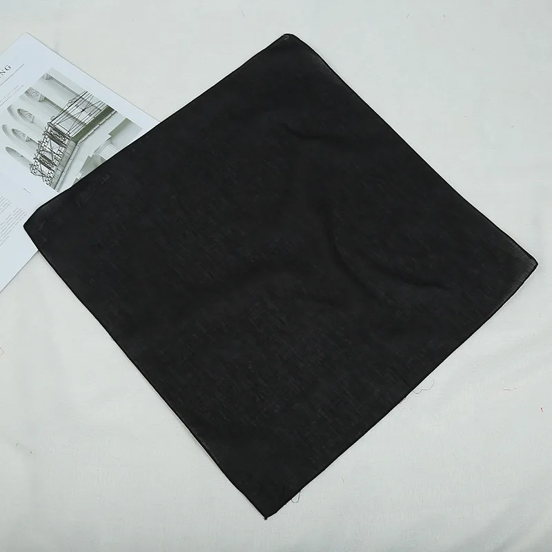 Alibab com woge factory 54*54cm elgent muffler headwrap neckheadband ladies men plain solid square headscarf cotton bandana