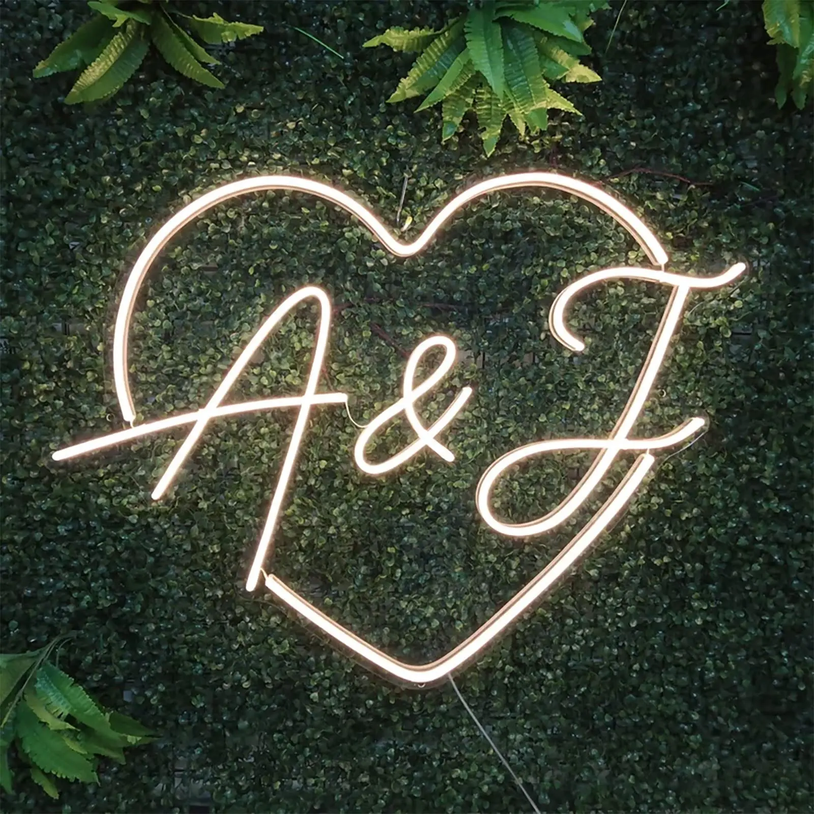 Custom Neon Name Signs for Wedding Heart Neon Sign Led Lights for Wall Name Initials LED Neon Light