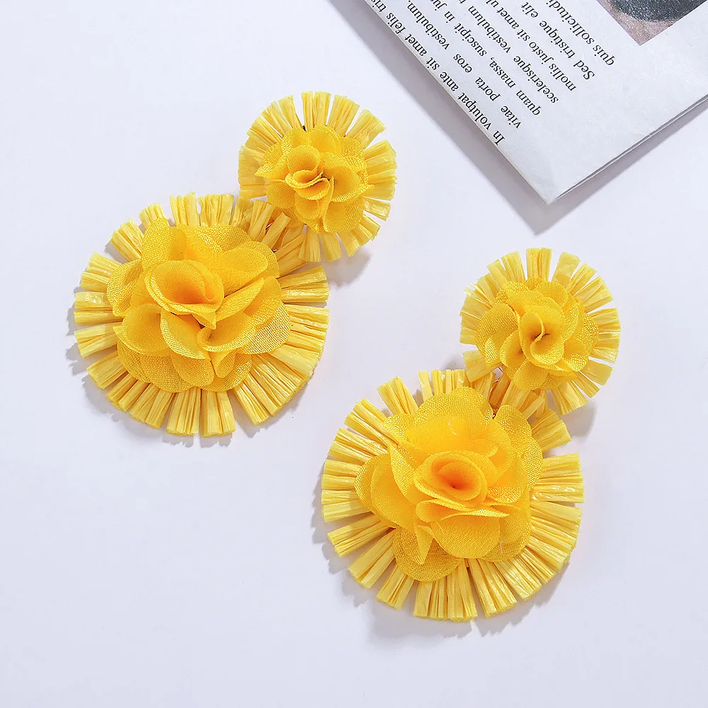 newest women boho earrings girls jewelry wholesale fashion handmade raffia flower earrings Daisy dangling earrings