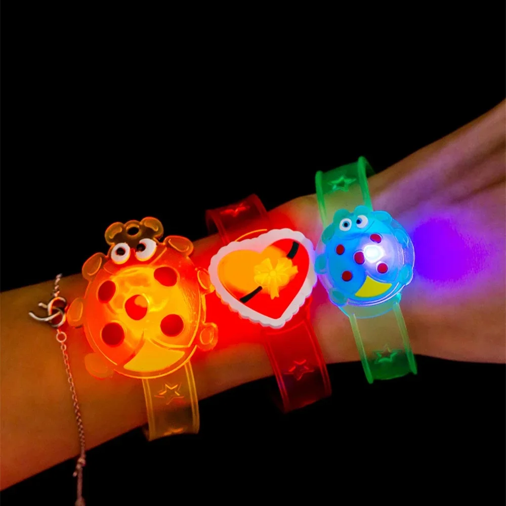 LED Luminous Fun Watch For Kids Birthday Party Baby Shower Gifts Pinata Filler Halloween Carnival Christmas Gift Reward W24-559