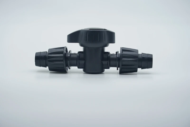 Widely used superior quality double lock female straight valve farm garden irrigation