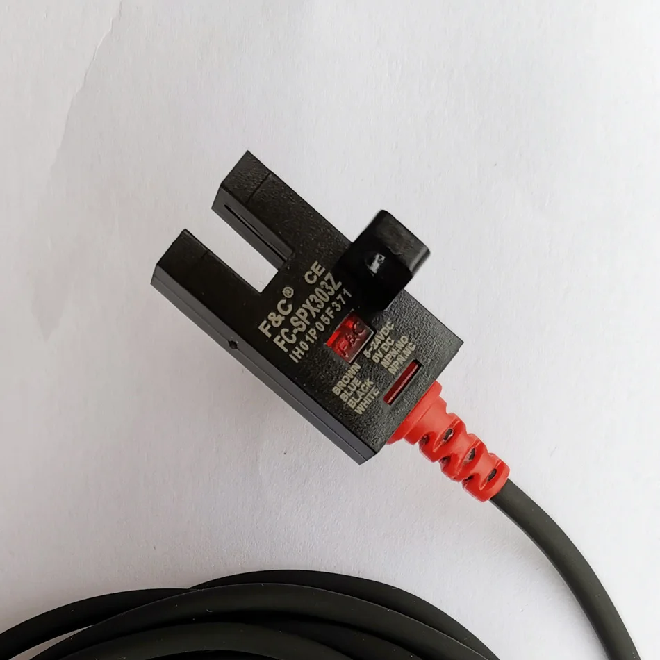  FC-SPX303Z новый 5 мм Слот датчик скорости 4-проводной Силовые транзисторы NPN PNP датчиком света приближения пропускающий