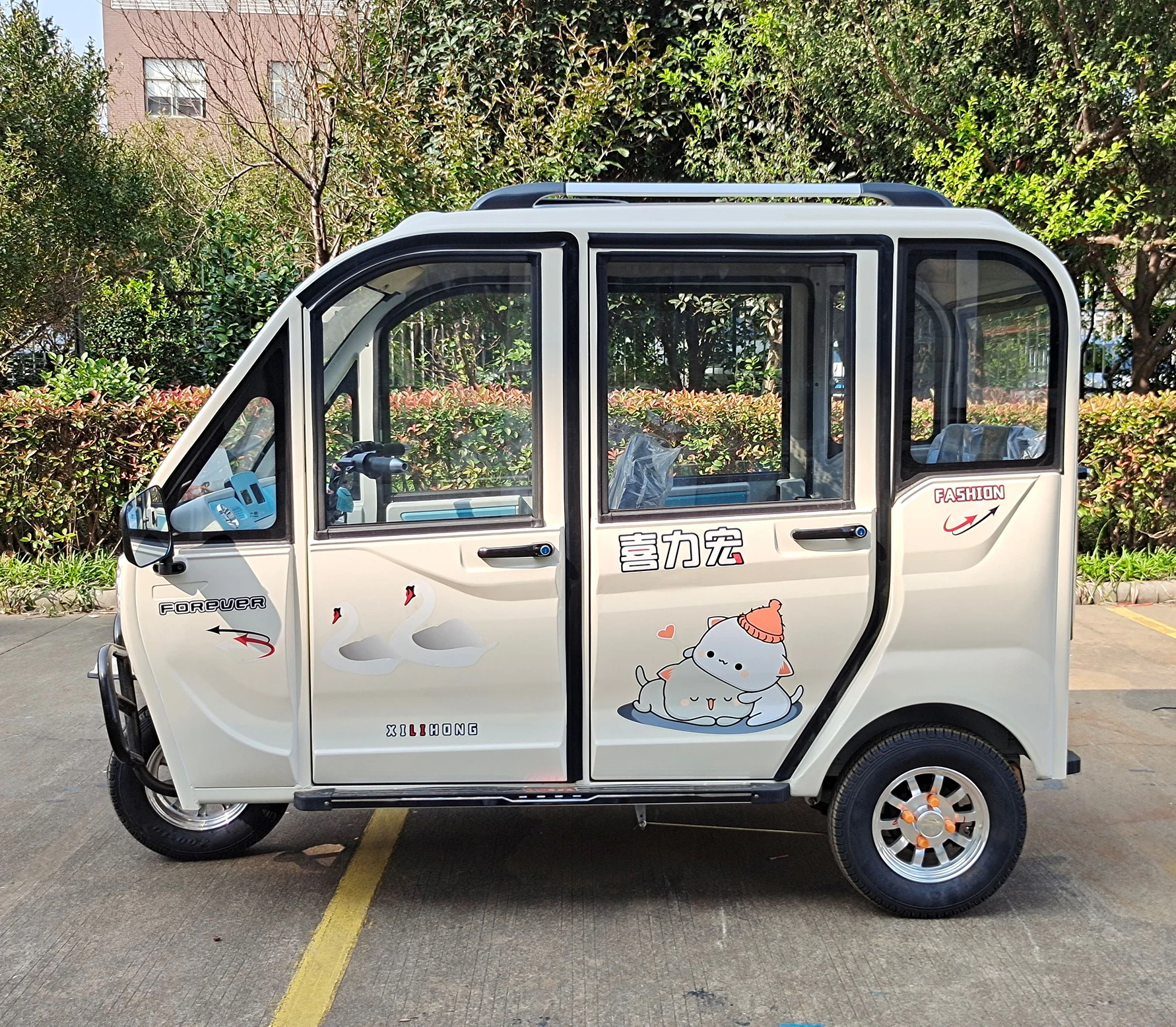 Chang li Hot selling safely and popular three wheel china electric rickshaw for passenger and electric tuktuk for taxi