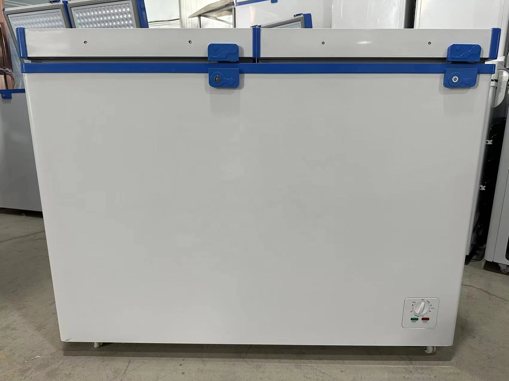 CKD freezer 268L12V AC/DC adapter double door mechanical compressor ice cream solar panel direct drive deep upright freezers