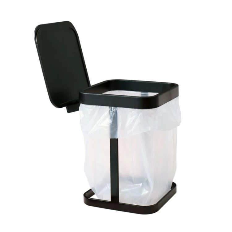 Household mini desktop trash can kitchen living room dressing table creative wrought iron small trash can with lid