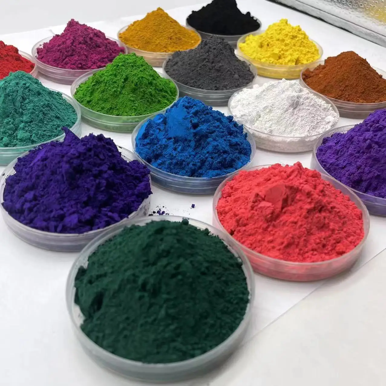 industry grade iron oxide green 835 pigment Fe2o3 for color cement