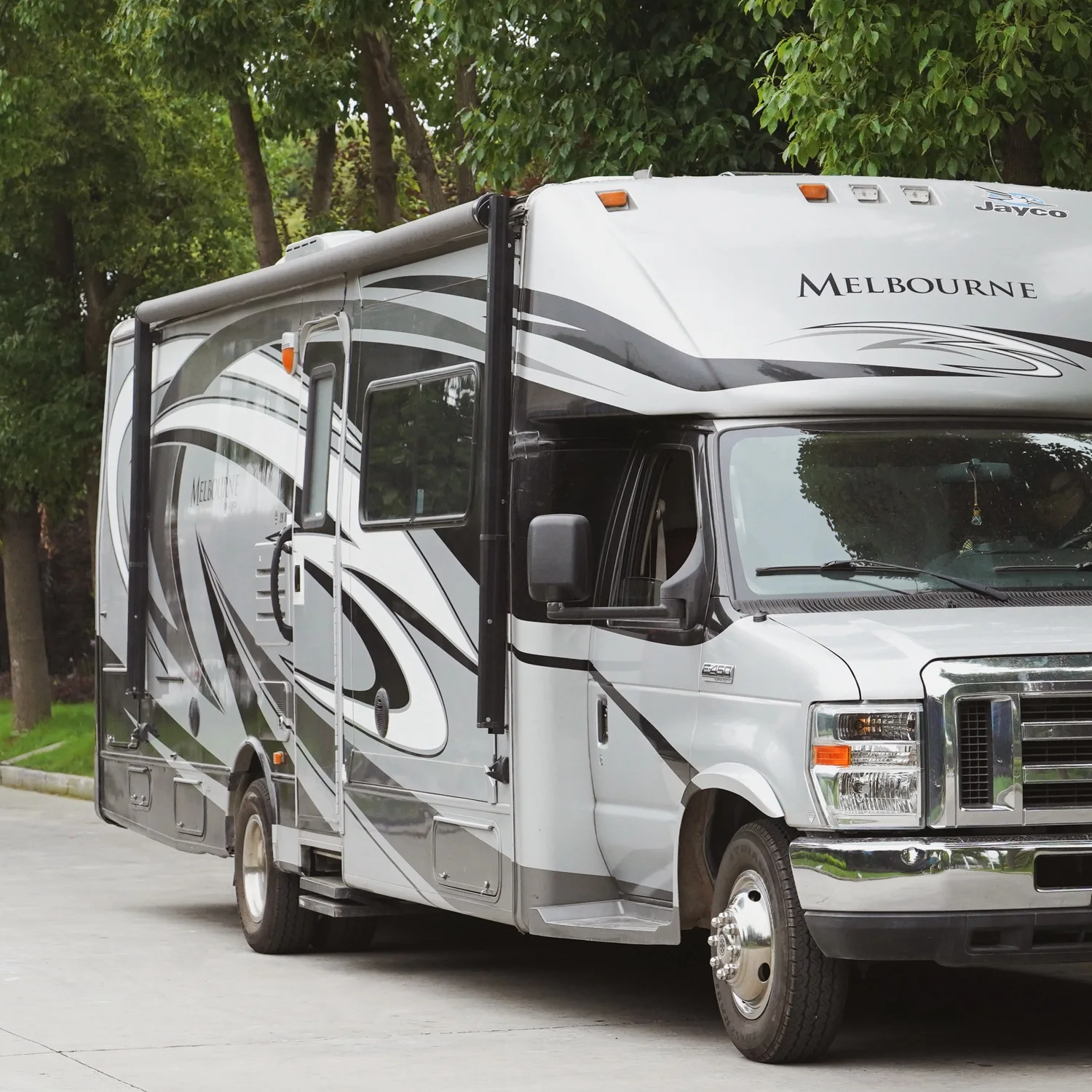 Awnlux Electric Patio Smart Arm White Expandable 12V Power 8Ft Rv Awning Assembly