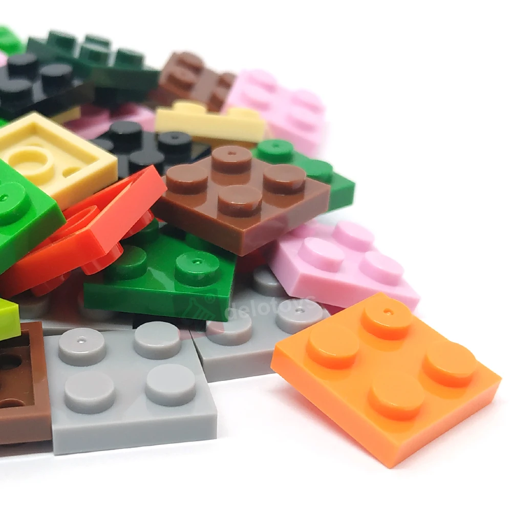 DELO TOYS  ( 22 colors )  Plastic building blocks bricks 2*2 Plate 2 x 2  (NO.3022)