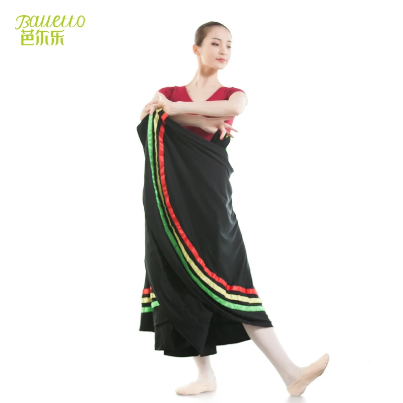 
Factory Direct Selling Classical Stain Polyester Characteristic Dress Dance Dress For Women 
