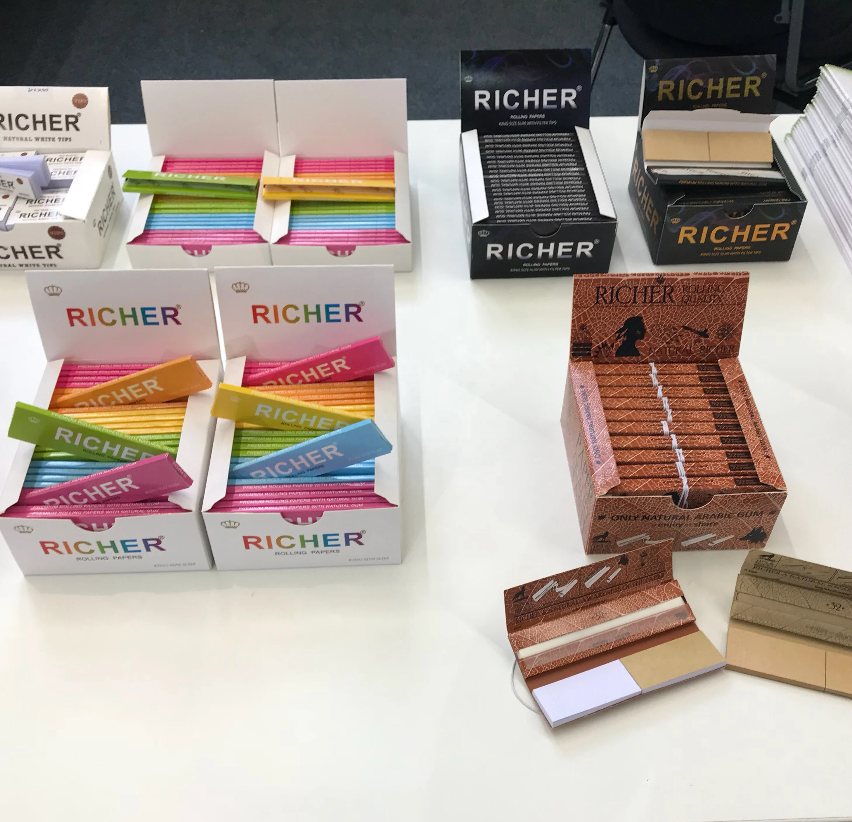 OEM Natural Hemp Colored Rolling Papers