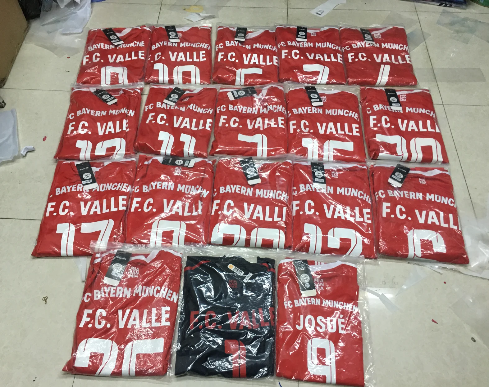 Kids Soccer Uniforms Children Cheap Soccer Team Jersey Uniforms Football Soccer Kids Jersey Short Set Youth Training Sports Wea