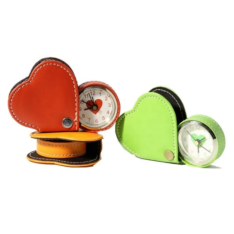LG2047 Handmade Custom Logo Design Size  Fashion Heart Carpet Wake Up Wholesale Mini Travel Quartz Travel Alarm Clocks