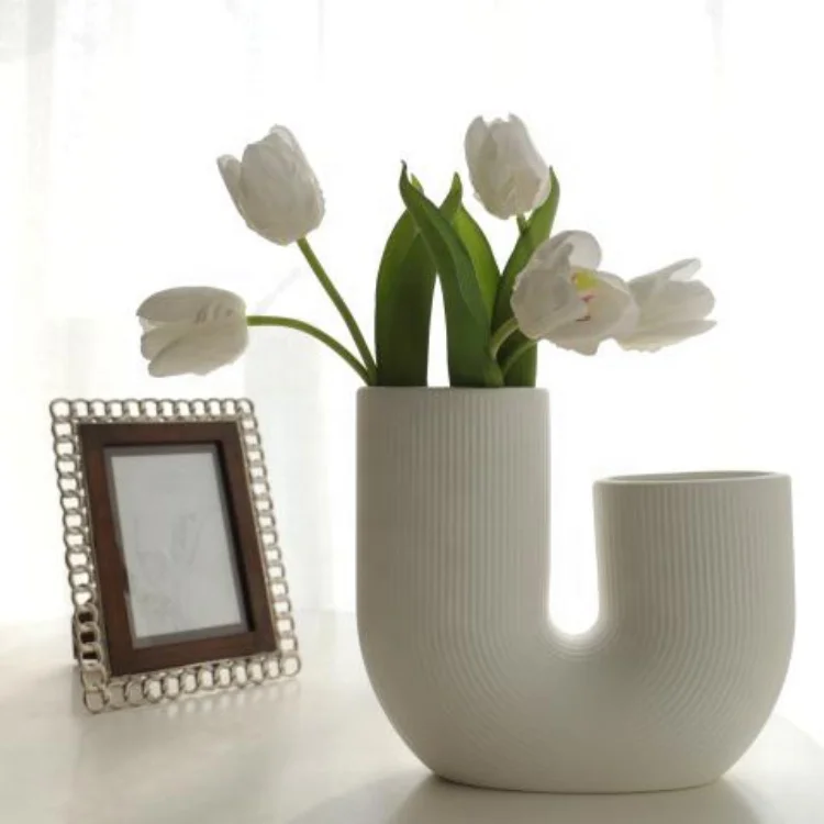 Modern simple style home decoration white matte special-shaped ceramic vase