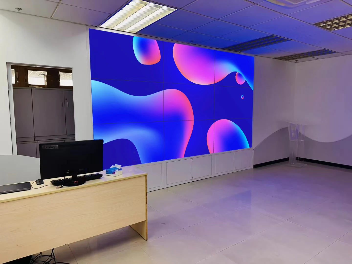 LCD Liquid Crystal Screen 65 Inch LCD Spelling Screen Conference Room LCD Screen Brand Store Advertising LED Display