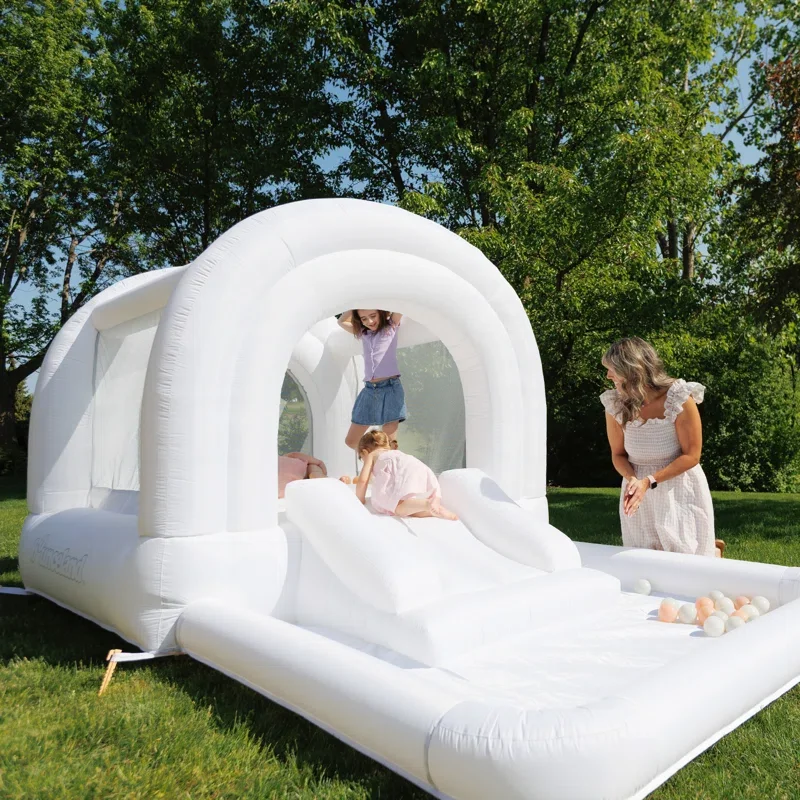 Promotions Outdoor Parties Rental White Jumping House With Slides Wedding Inflatable Skydiving Bodyguard