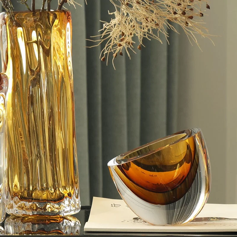 Bixuan Handmade Mouthblown Art Glass Vase Ripple Layering Amber Solid Color Table Decor Centerpieces Thick Glass Vase, 14cm
