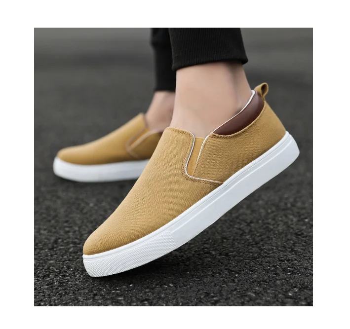 2024 New Cross border Large Canvas Shoes for Foreign Trade: Men Step on Old Beijing Cloth Shoes with Feet Covers