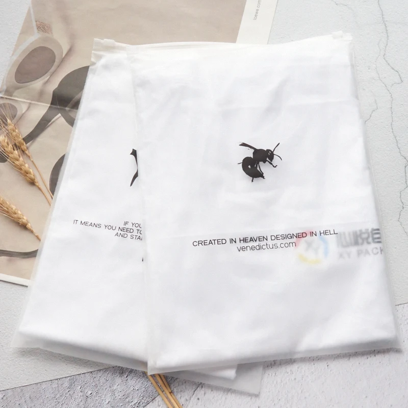 customized personality logo transparent eva zipper plastic poly pe clear zip lock packing bag for clothing