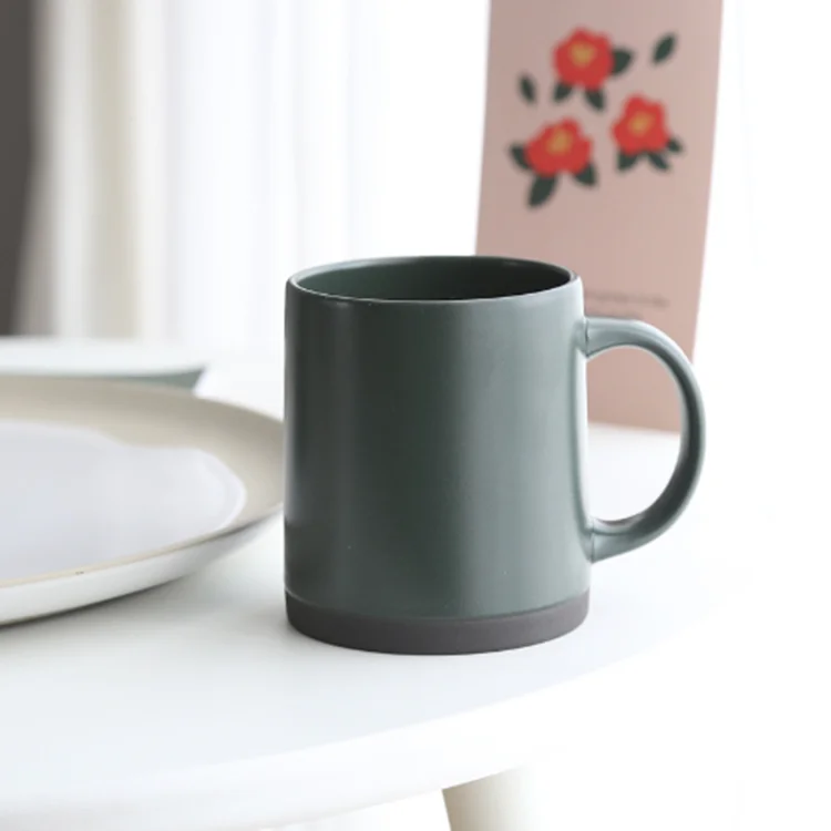 Newest Matte green ceramic mug carving logo can order gift coffee cup cereal breakfast cup wholesale