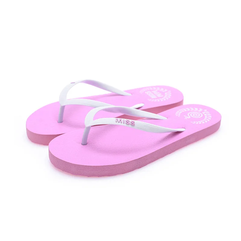 Popular Anti-slip flip flop with logo sandal beach style soft soles outdoors women flip flops unisex