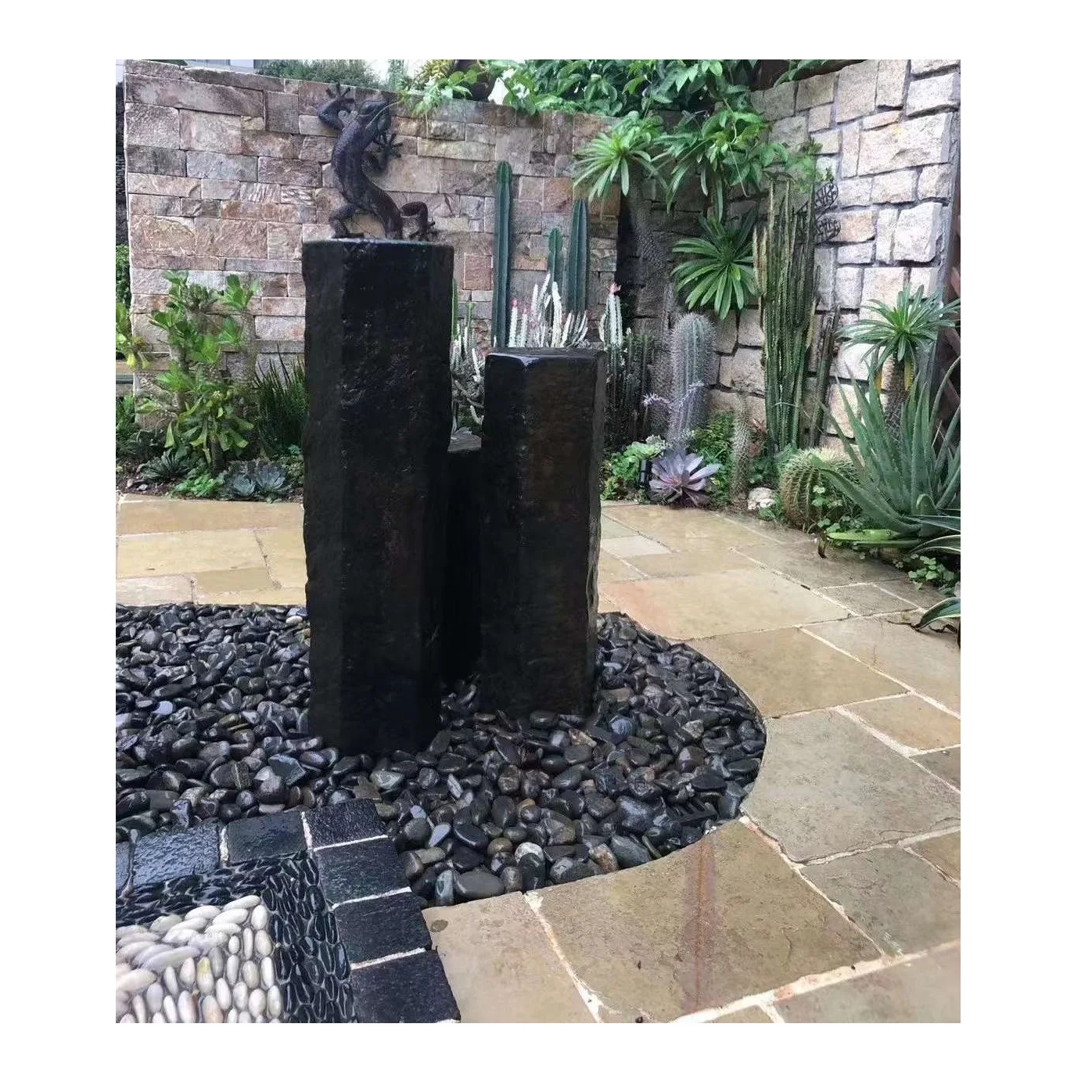 Outdoor Garden Basalt Pillar Stone Corner Water Feature Fountains