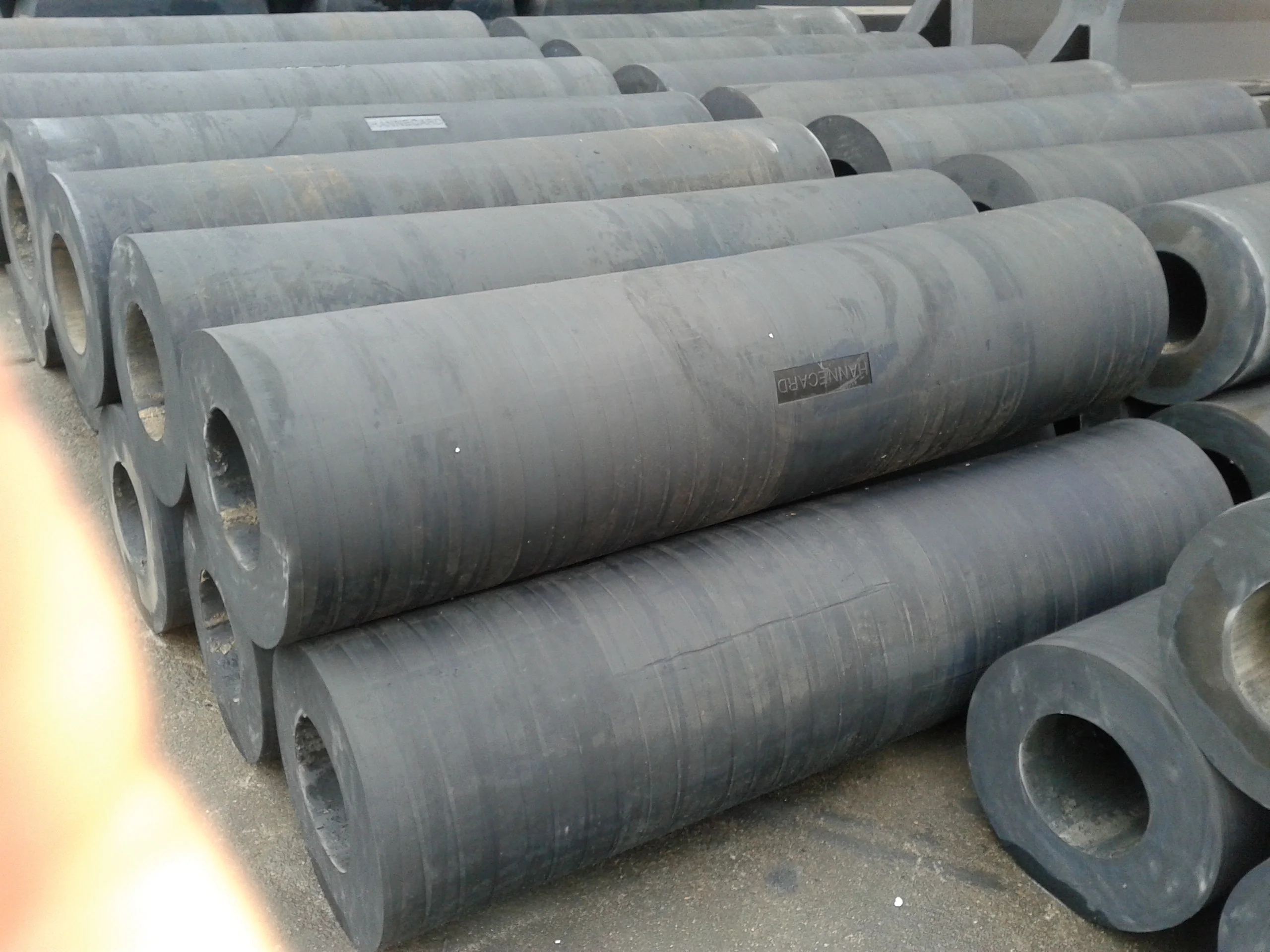 Boat bumper rubber fender system cylindrical fender