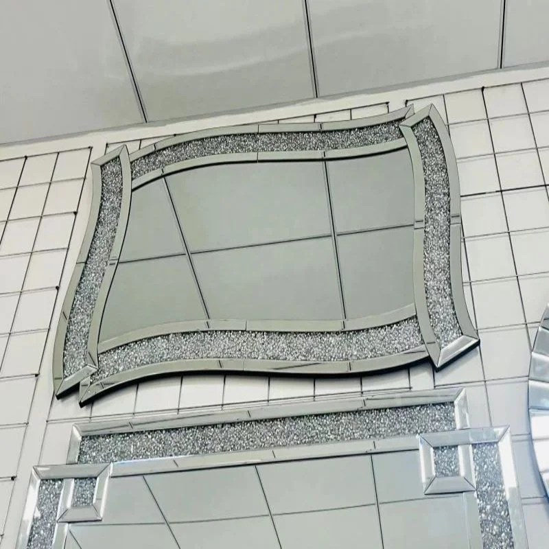 Minimalist Design Round Crushed Diamond Glass Mirrored Decorative Mirror