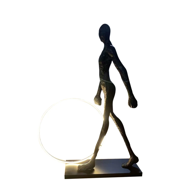 Modern Resin Man And Woman Figurines Sculptor Floor Lamp