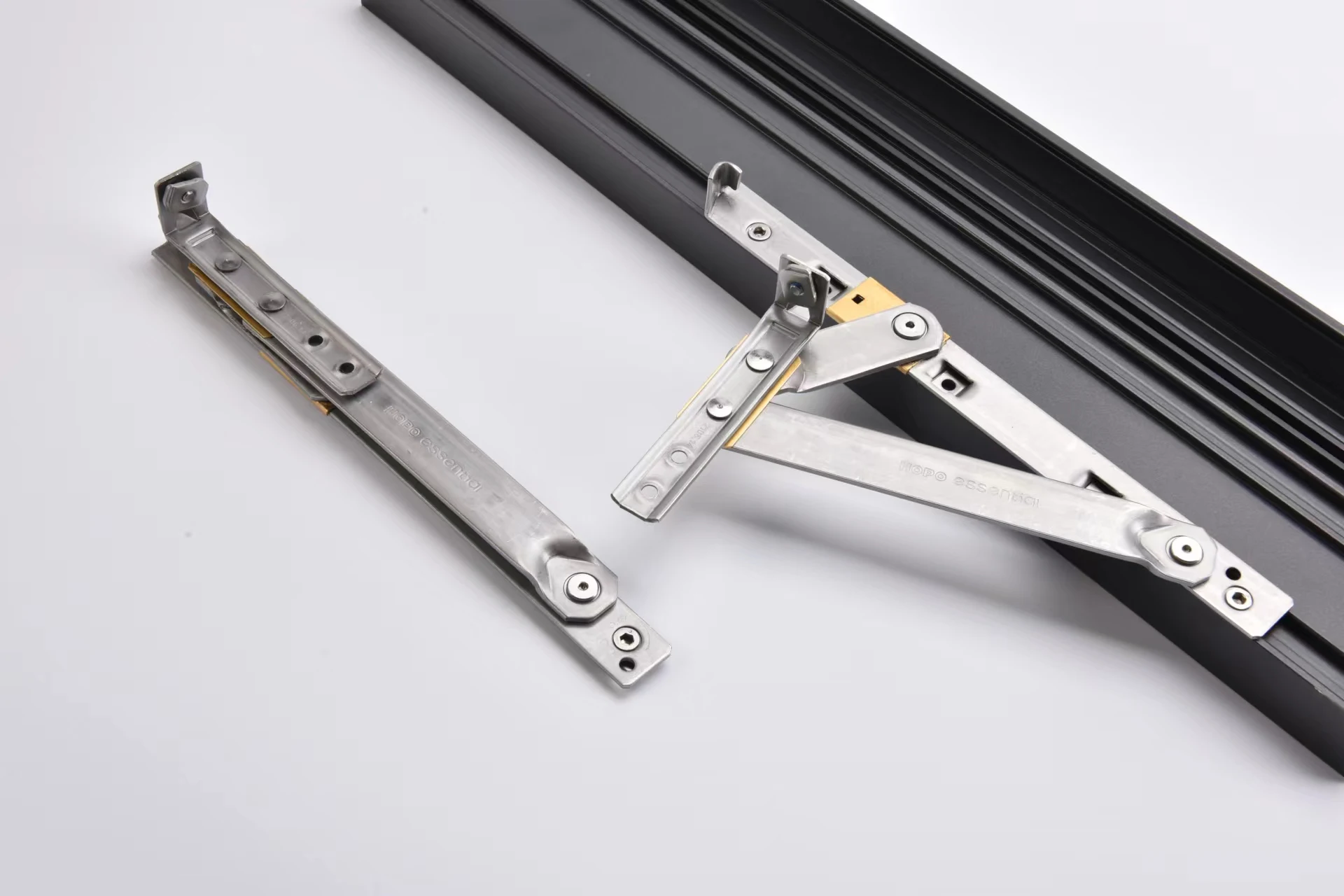 Factory direct sales of anti-theft exterior fenster casement windows anti-mosquito high permeable mesh casement windows