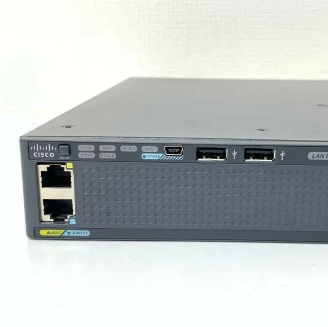 WS-C2960X-24TS-L C 2960X переключатель 24 GigE 4 х 1G SFP