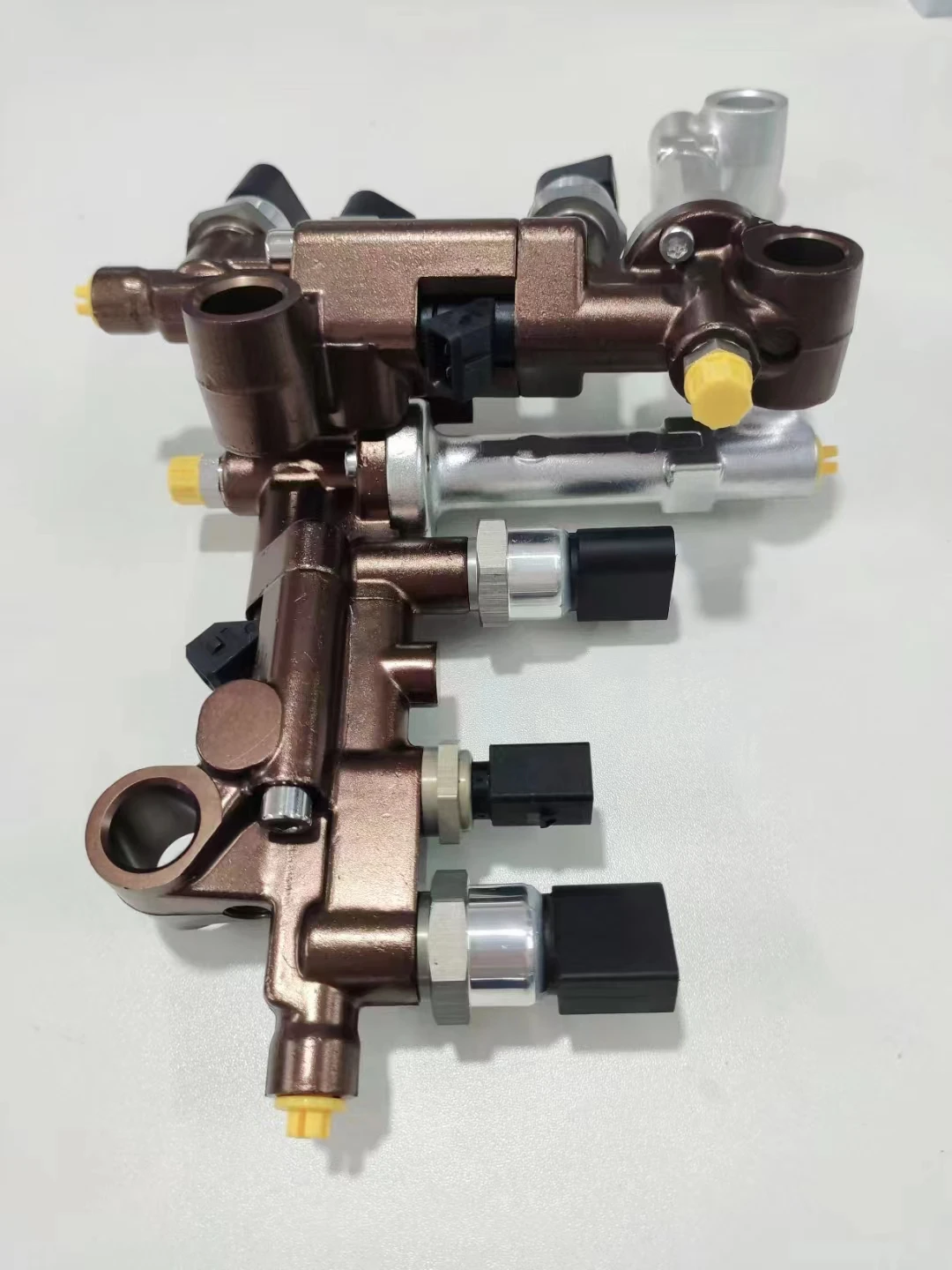 A0001402039 Adblue Dosator Diffuser A0001402039 A0001404139 A0001400539 Adblue Diffuser For Benz Truck