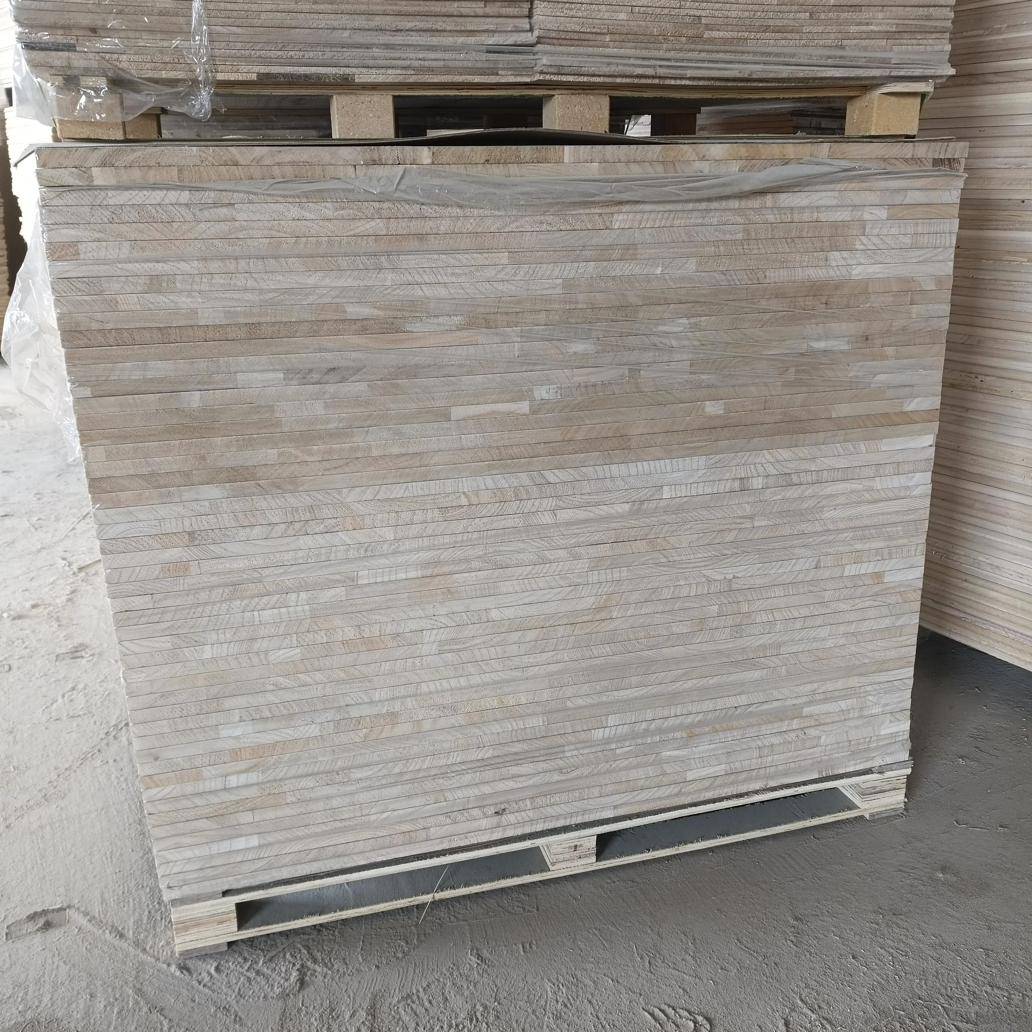 Decorative use 4*8 Paulownia Solid Wood Board Paulownia furniture board