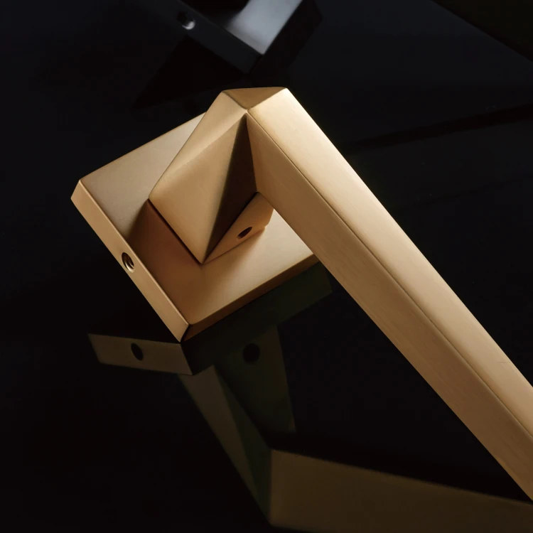 2024 цинковый минималистичный сплав Роскошная Современная дверная ручка высокого класса из цельной латуни оптовая продажа Китая Премиум