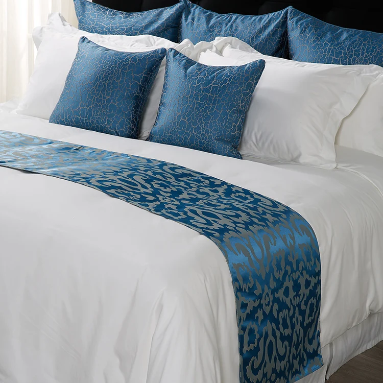 Custom Luxury Hotel 100% Cotton Bedding Duvet Cover Bed Sheets Bedding Set with Satin Embroidered Pillow Case