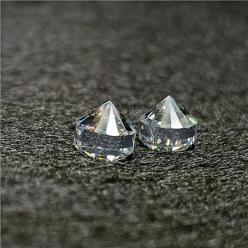 Hot Sale Different Size White Round Cut CZ Stones Thick Girdle Heavy Cubic Zirconia