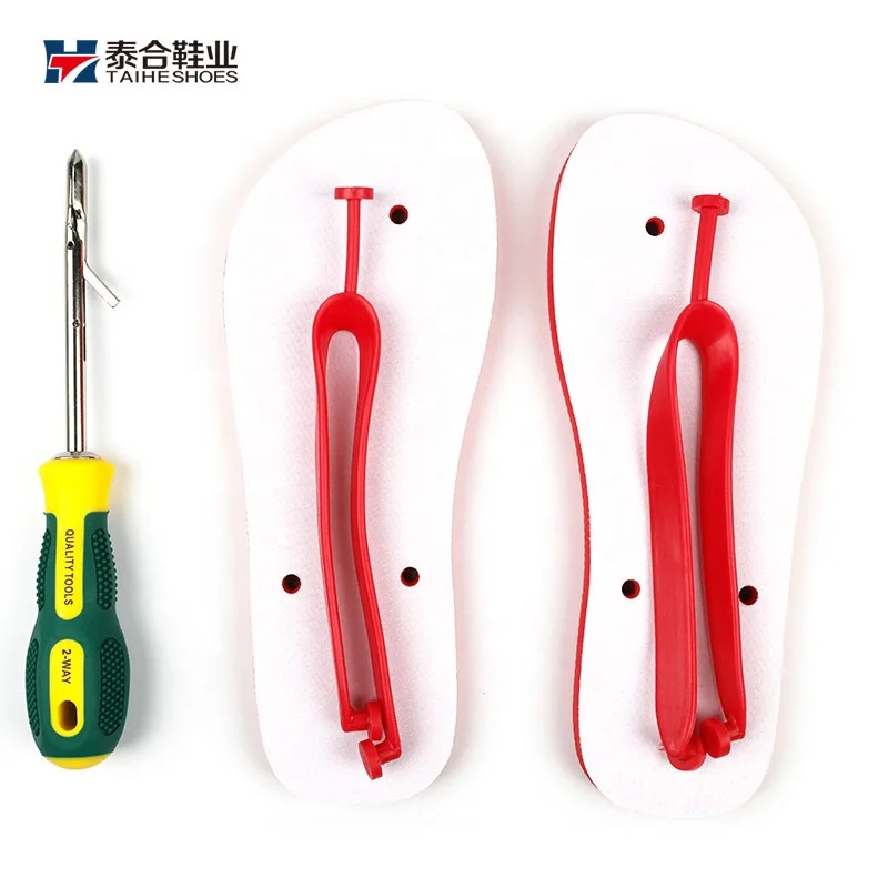 Оптовая продажа недорогие шлепанцы с сублимационной печатью на заказ разные цвета пустых тапочек