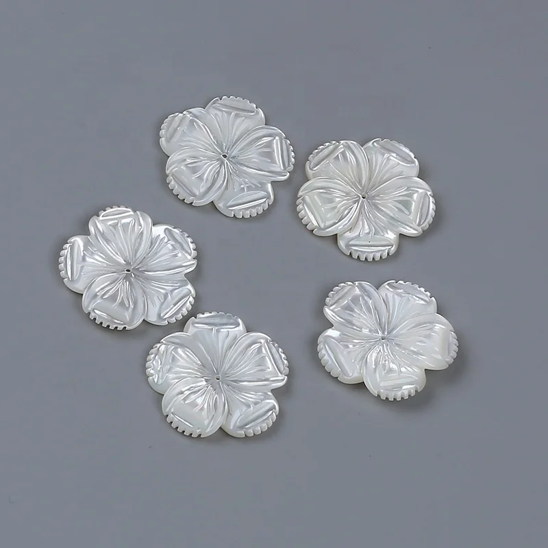 Wholesale 28mm white flower shape mother of pearl shell beads for DIY jewelry making