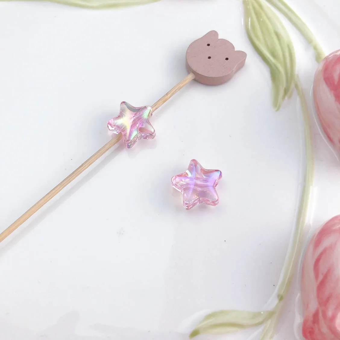 Simple 14-25mm Colorful Hollow Heart Star Beads Handmade Acrylic Beaded Charm For DIY Bracelet Necklace Jewelry Accessories