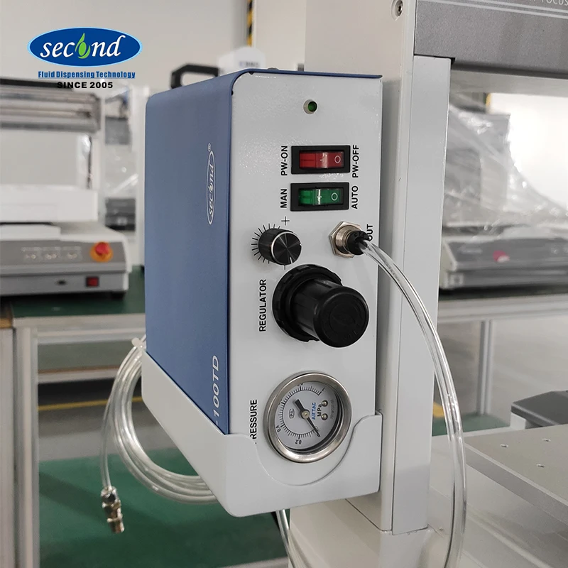 Manual glue dispenser with high precise dispensing air pressure controller