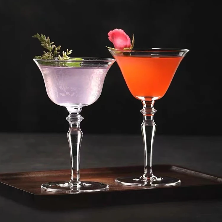 Wholesale High-End Custom Red Wine Retro Style European Luxury Lead-Free Crystal Fancy Pattern Cocktail Martini Glasses