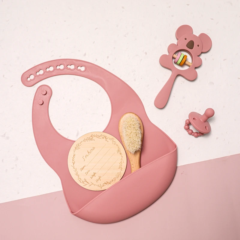 Baby Gift Set Newborn Supplies Silicone Bib Silicone Teether Five Piece Set Supplies Wholesale