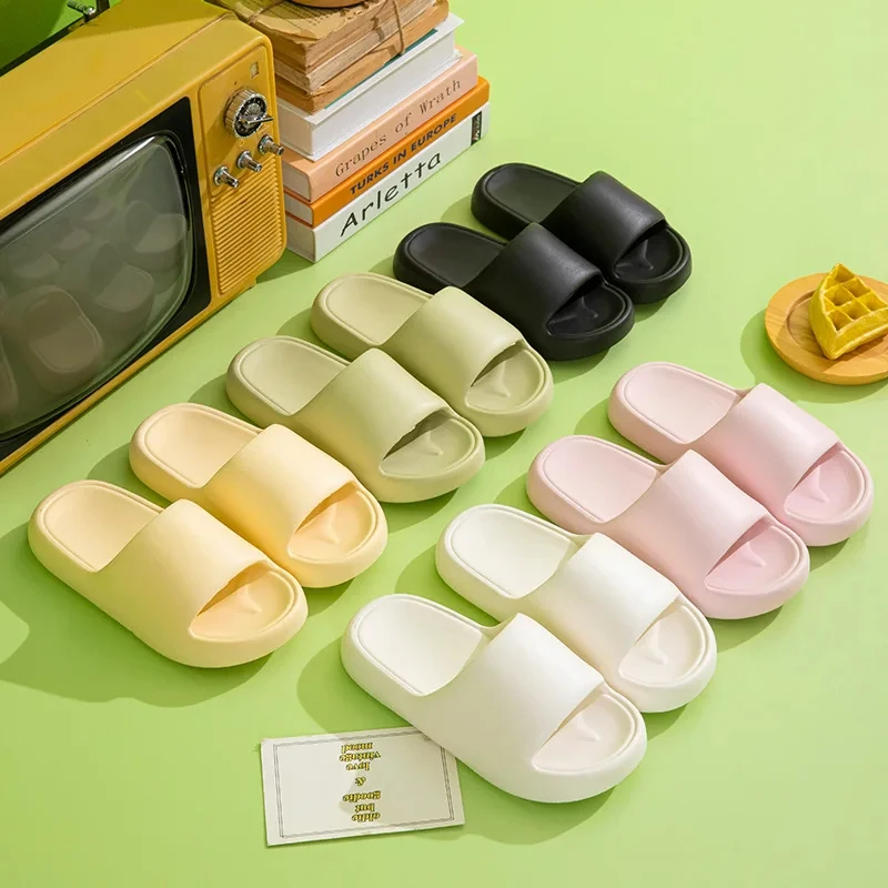 Summer indoor non-slip bathroom bath anti-odor thick soled quiet slippers