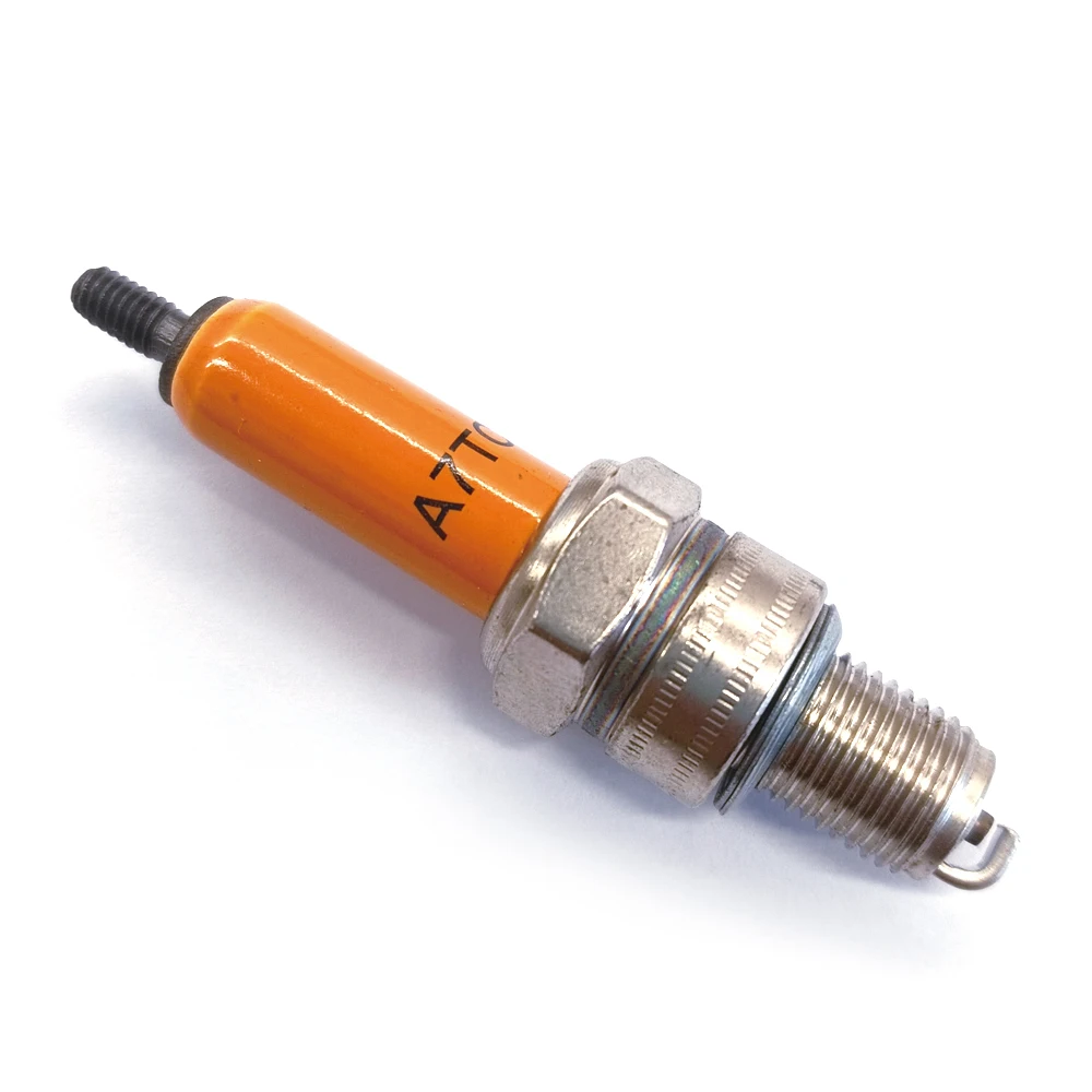 Professional motorcycle parts supplier, motorcycle spark plug manufacturer E6TC/BP7HS D8TC/D8EA H74S A7TC/C7HSA B7TC/C7E