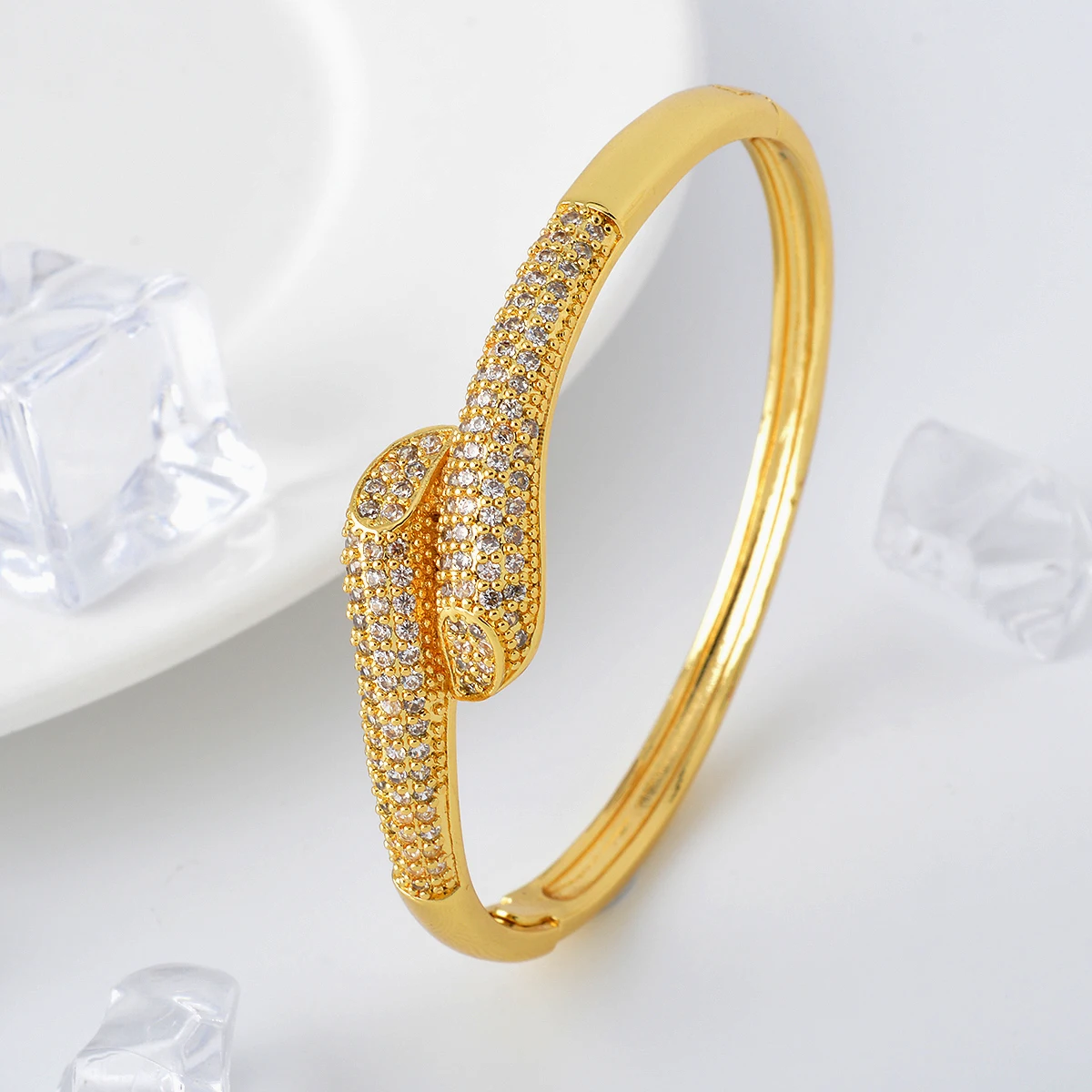 Zeadear Jewelry Punk Gold Plated Cone Rivets Shape Bangles Jewelry Brand Zircon Latest Bracelets