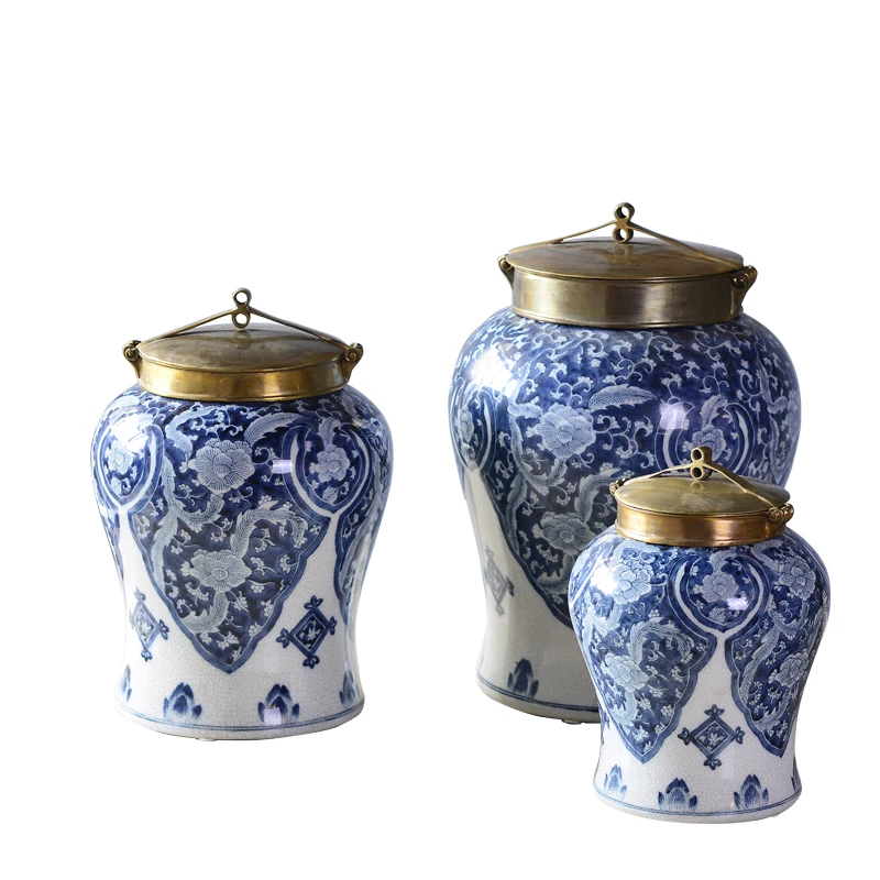 Luxury Antique Creative Home ornaments decor hand made brass carved  blue and white ceramic jar and candy box