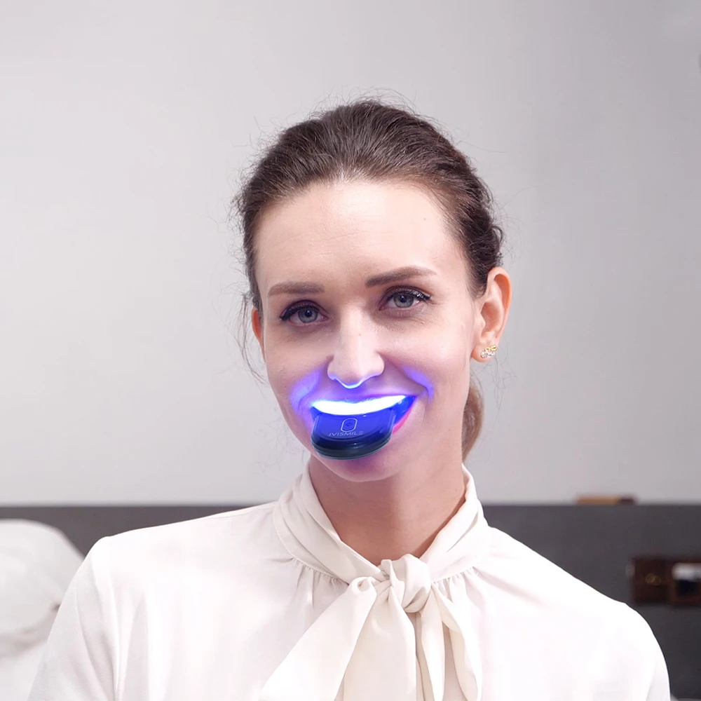 Private Label Home Use Dental Carbamide Peroxide Whitening Kit with Gel Pen and LED Light