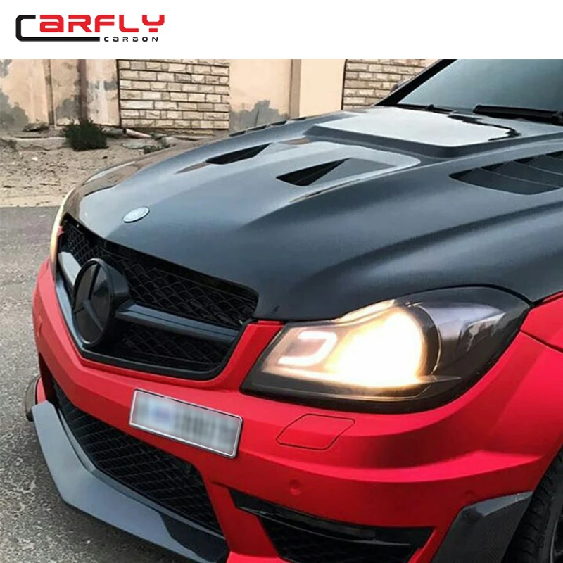 Perfect fitment carbon bonnet hood for W204 C63 car tuning