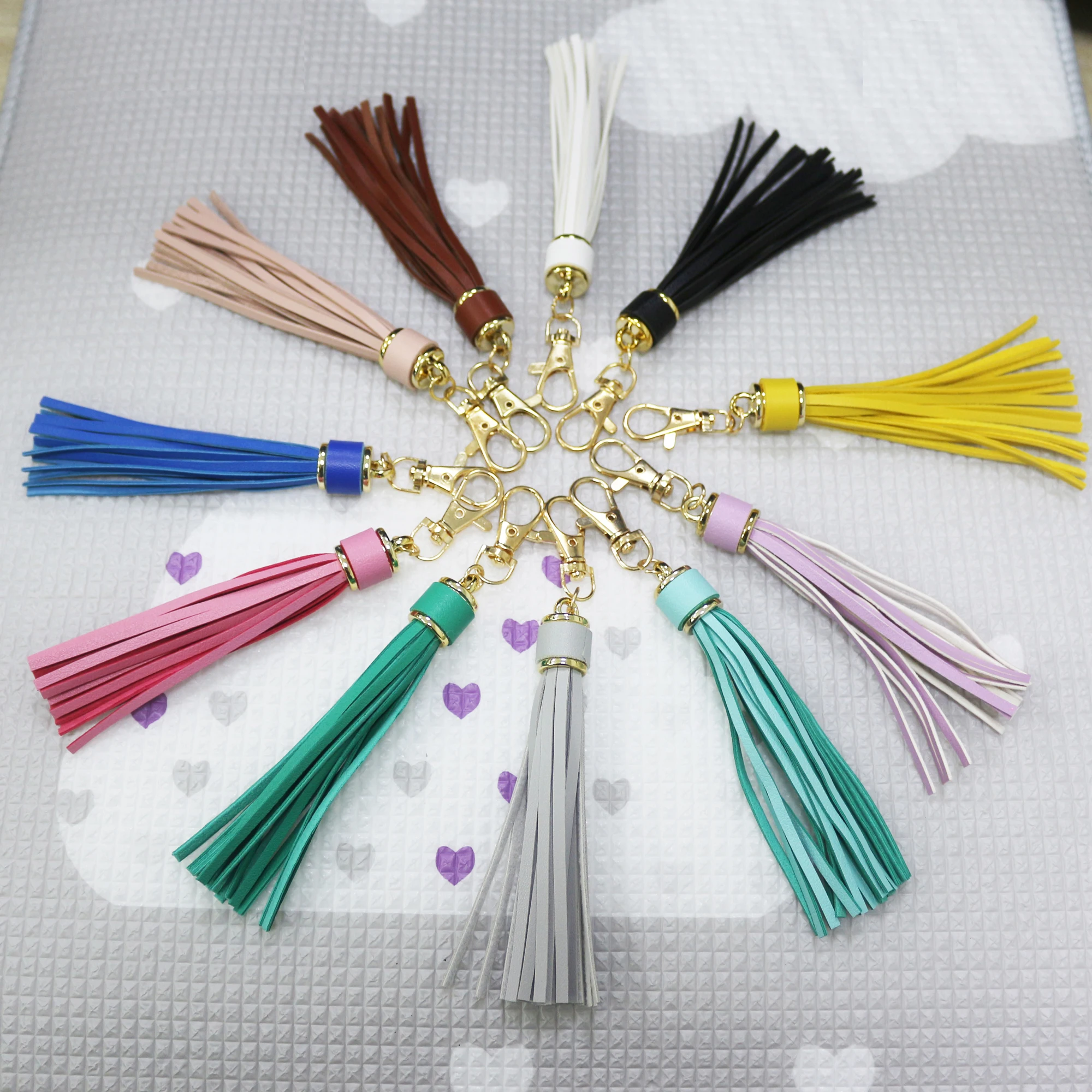 Wholesale Hot Sale Tassel For Keychain  Faux Suede Leather Tassels