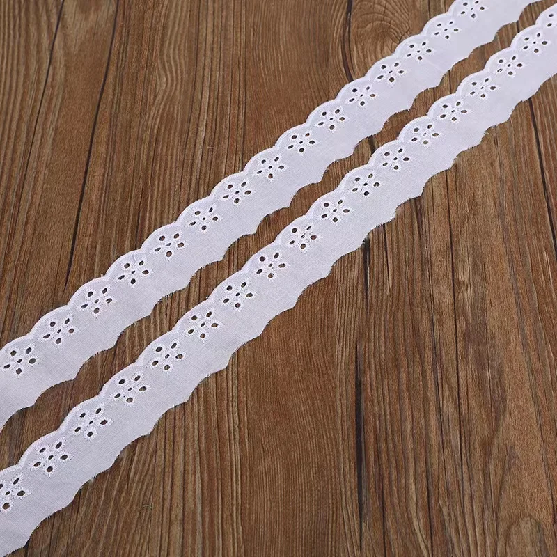 Flower Pattern Cotton Embroidery Eyelet Crochet Bridal Lace Trim