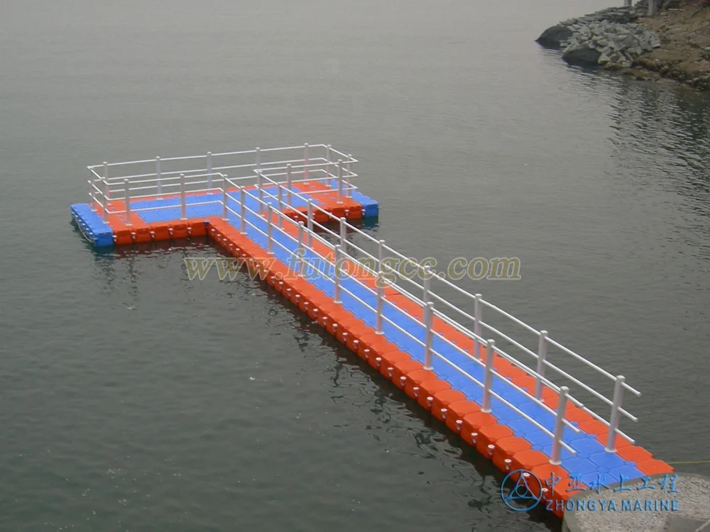 plastic HDPE floating pontoon bridge jet ski dock jetty platform